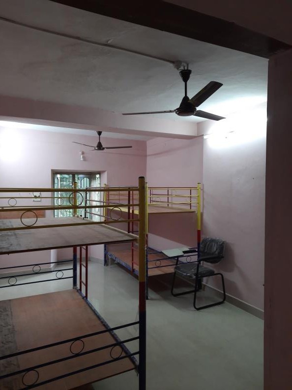 4 Sharing AC Room