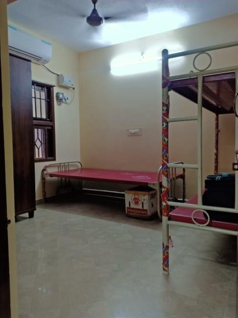 3 Sharing AC Room